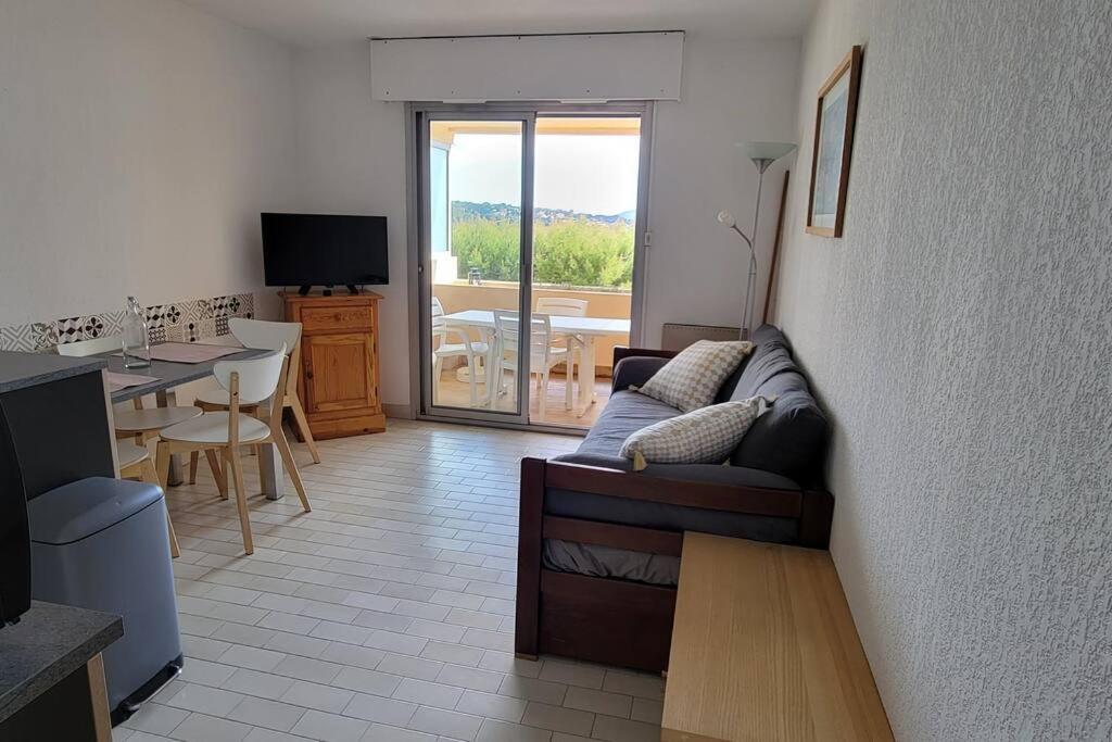 T2 Vue Mer Dans Residence Calme / T2 Sea View In A Quiet Residence Bandol Eksteriør bilde